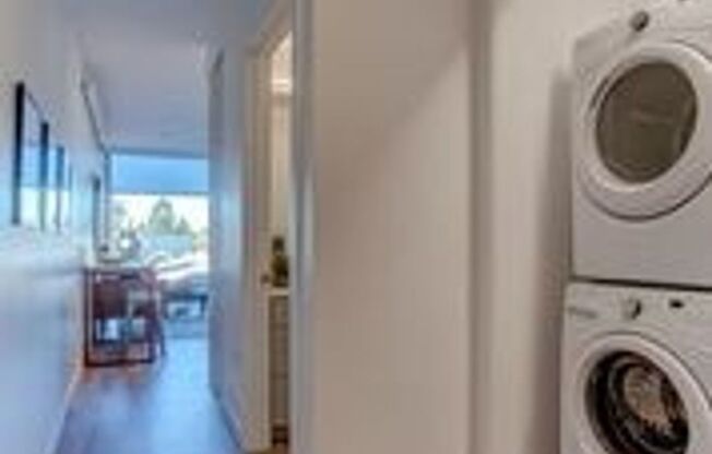 1 bed, 1 bath, 560 sqft, $1,495, Unit 304