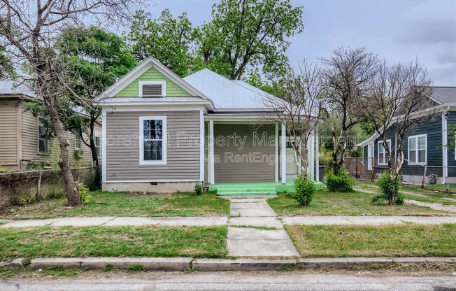 517 HICKS AVE