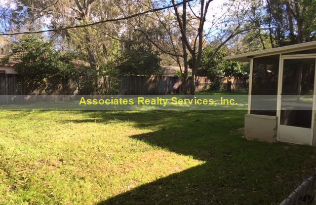 3 beds, 2 baths, $1,550