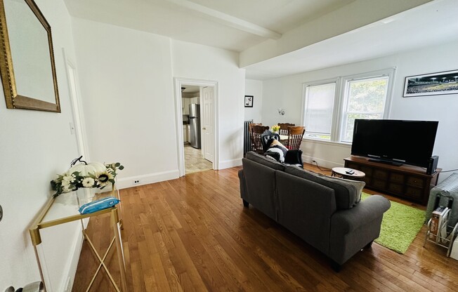 161 GRANDVIEW AVE