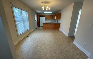 3 beds, 2 baths, $1,600