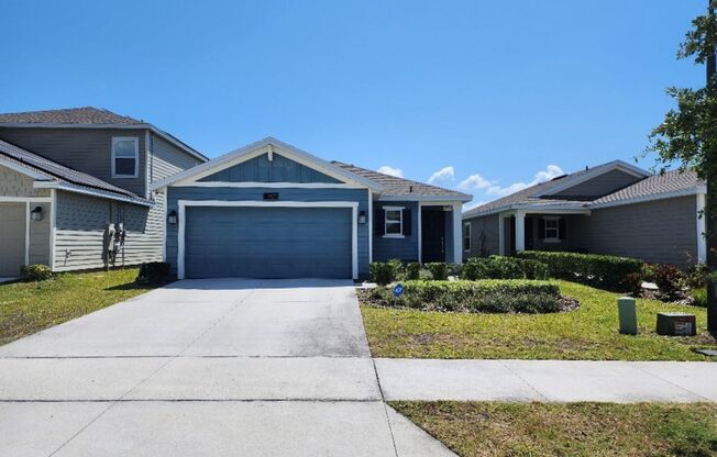 Gorgeous 3-Bedroom, 2-Bathroom Home in Kissimmee