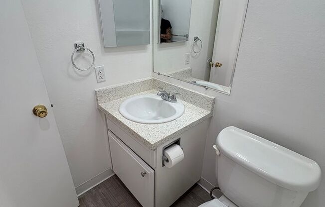 Studio, 1 bath, 330 sqft, $1,775, Unit O-9