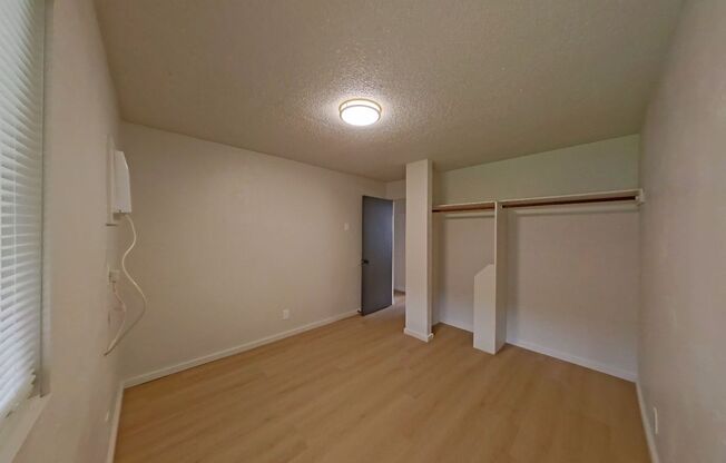 3 beds, 1 bath, 755 sqft, $2,347, Unit 30A