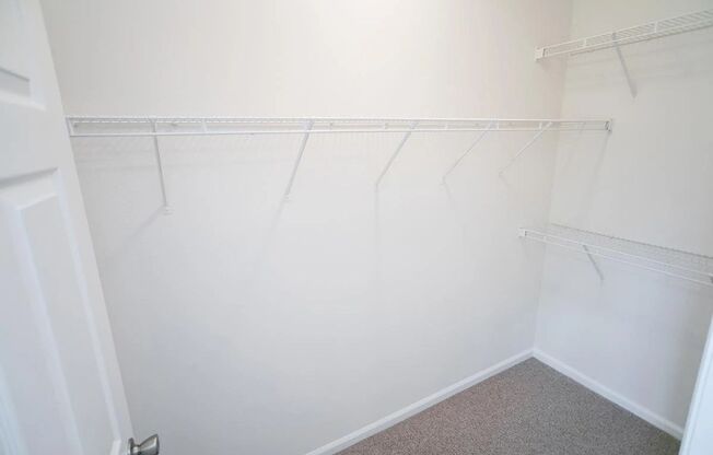 1 bed, 1.5 baths, 883 sqft, $1,250, Unit 4428-2B