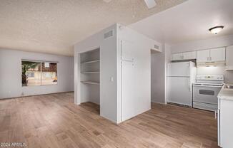 3605 W Bethany Home Rd #21