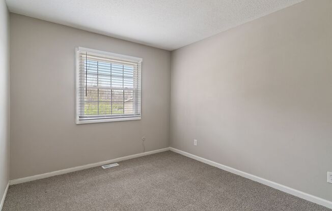 3 beds, 2.5 baths, 1,490 sqft, $1,650, Unit 5402