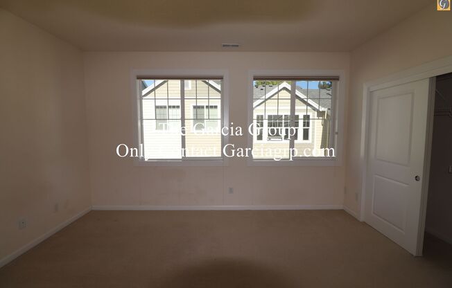 2 beds, 1.5 baths, $2,195