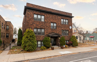 4106 Chicago Ave. S.