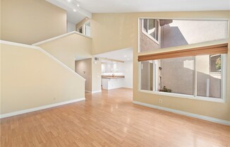 389 STANFORD CT