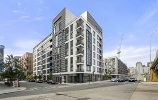40 Traveler St