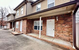 2 beds, 2 baths, 912 sqft, $1,025, Unit 400-D Condor Ct.