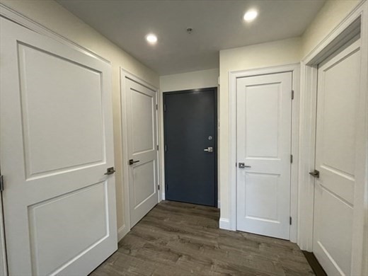 Studio, 1 bath, 500 sqft, $3,100, Unit 204