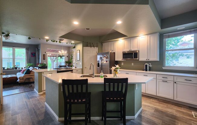 Stunning 3 Bedroom Townhome Tucked Away In Breathtaking Community