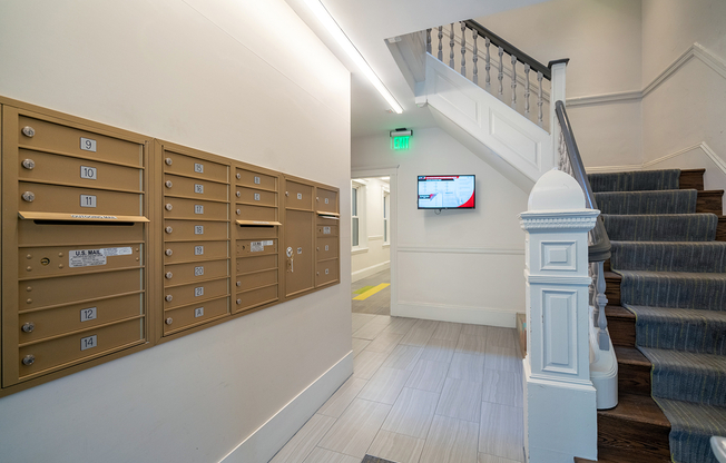 51 Queensberry St.