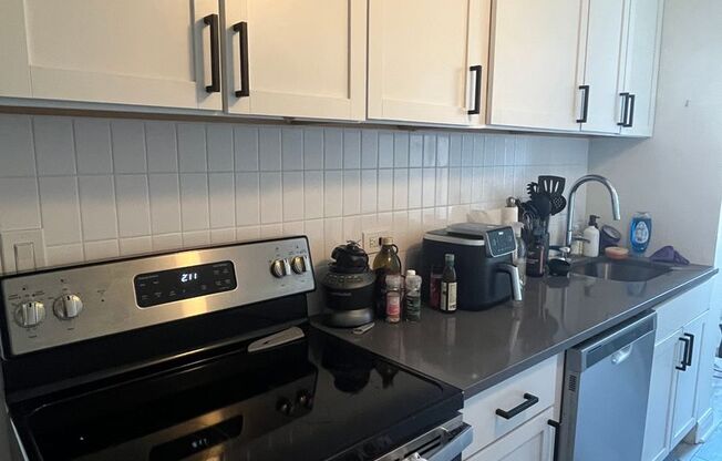 1 bed, 1 bath, 714 sqft, $2,767, Unit 1404