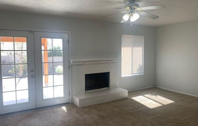 NE Heights 3 bedroom