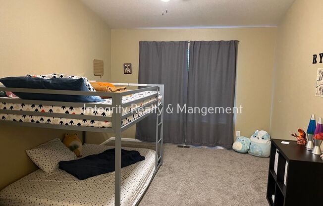 2 beds, 2 baths, $2,150