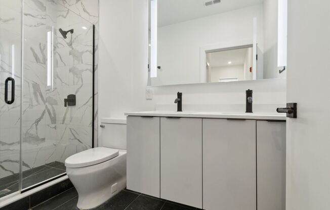 2 beds, 2 baths, 1,000 sqft, $1,795, Unit 101
