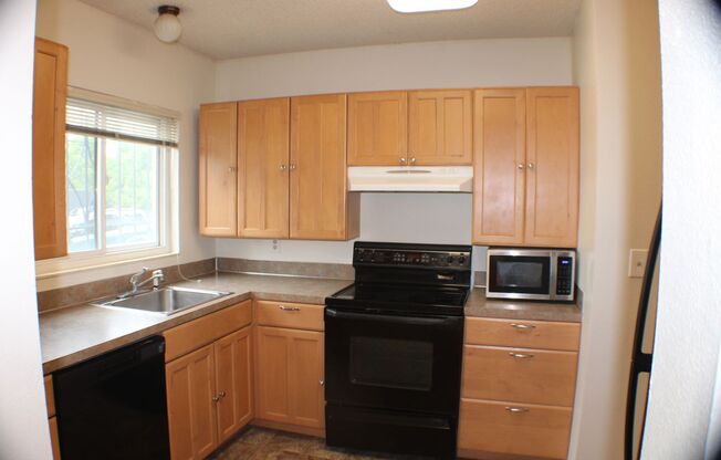 Villa Anita 2231 Franklin Ave E