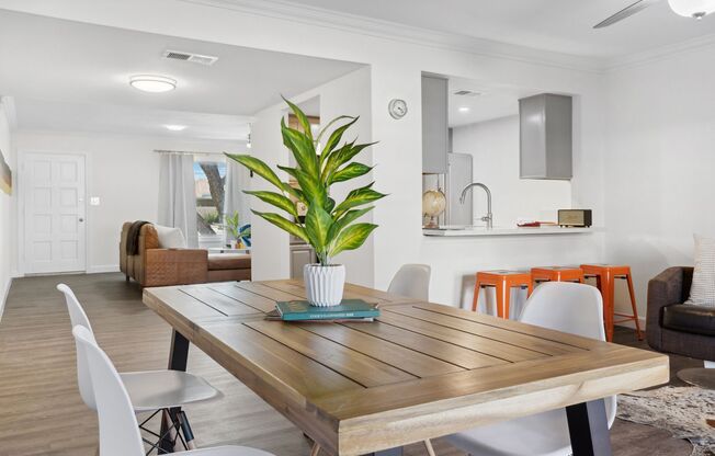 Furnished Optional 3 bed 2 bath Townhome