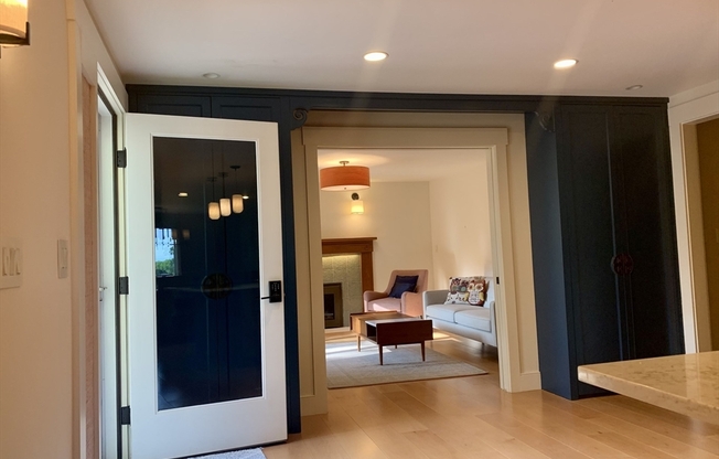 22 AMBERWOOD DR
