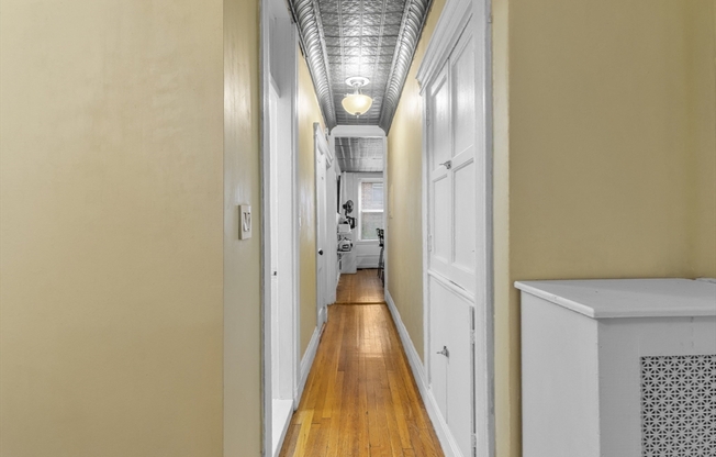 2 beds, 1 bath, 1,125 sqft, $3,195, Unit 4