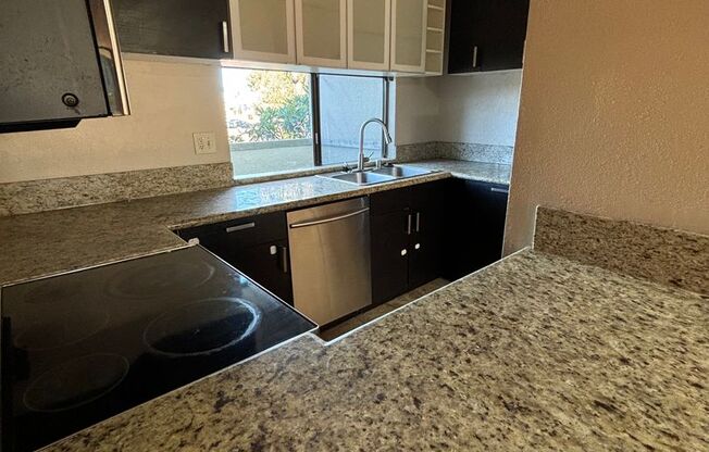 2 beds, 2 baths, $3,150, Unit # 5