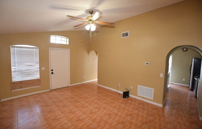 This charming 3 Bedroom, 2 Bath Single Family Home For Rent at 2216 Phonecia Ct. Orlando, FL 32837