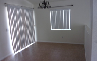 3 beds, 2 baths, $1,700