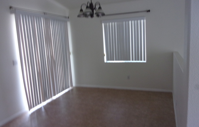 3 beds, 2 baths, $1,700