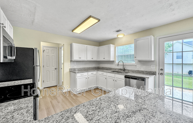 517 CASCADE WALK