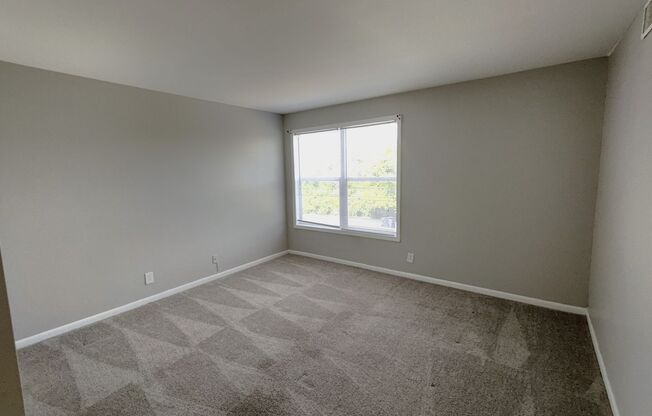 1 bed, 1 bath, 825 sqft, $1,099