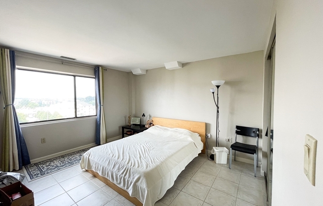 3 beds, 2 baths, 1,725 sqft, $4,100, Unit 802