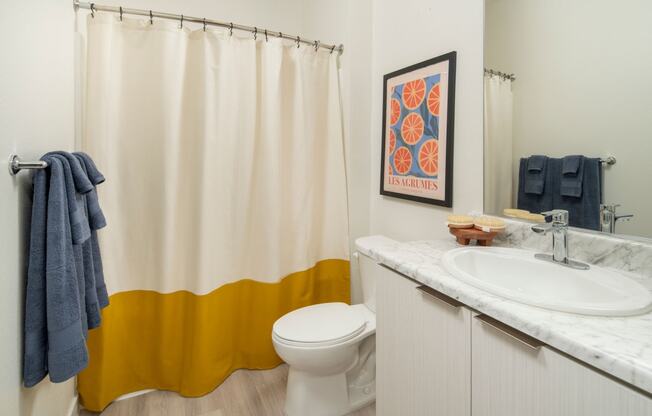 Bathroom at Streamliner 16th Apartments in Phoenix