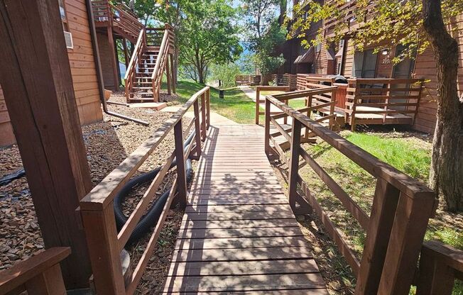 Beautiful West Side Condo