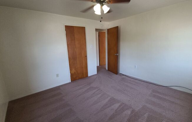 2 beds, 1 bath, 1 sqft, $1,000, Unit ABB - B-04