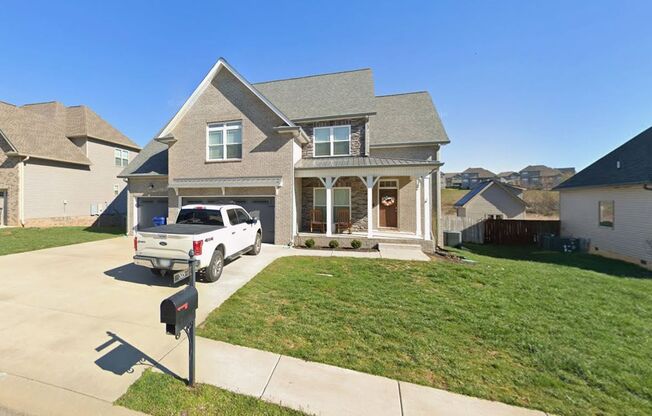 5 Bedroom 3 1/2 Bath Home For Rent!