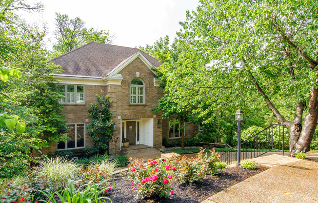 Awesome home in Locust Hill