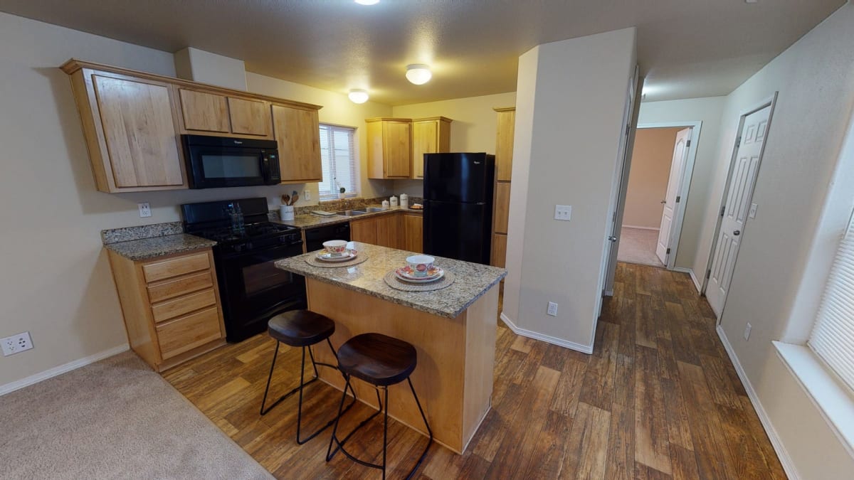 Four Seasons Apartment Homes