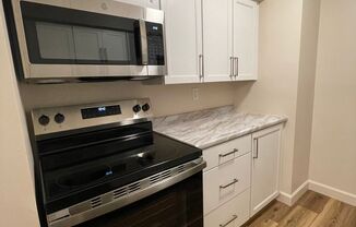 1 bed, 1 bath, $1,095