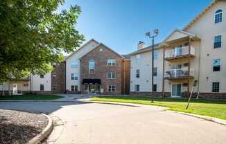 Bluemont Village Apartments