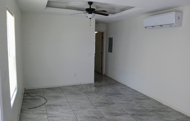 1012 S 17 1/2 ST