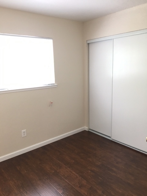 2 beds, 1 bath, 847 sqft, $1,495