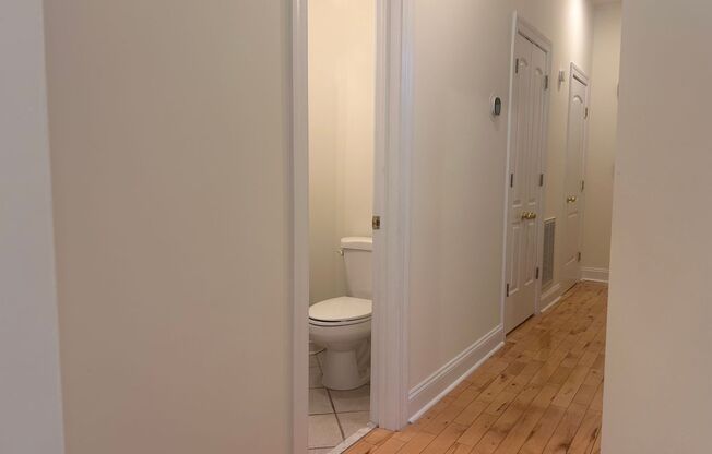 2 beds, 2 baths, $1,800, Unit Unit 1