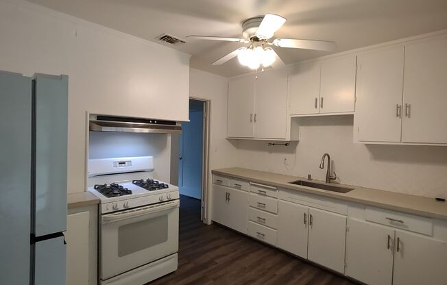 4600 Brand Way - Sacramento 95819