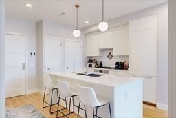 1 bed, 1 bath, 716 sqft, $3,600, Unit 720