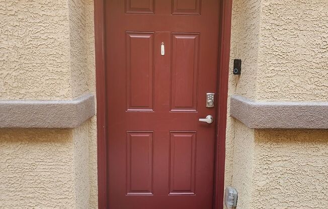 3 bedroom/ 2 bath condo in gated community