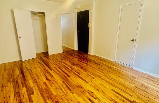 668 GREENE AVE