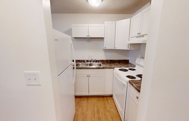 1 bed, 1 bath, 465 sqft, $595